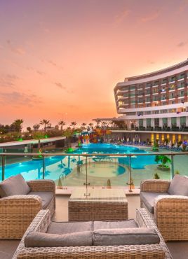 XORIA DELUXE HOTEL